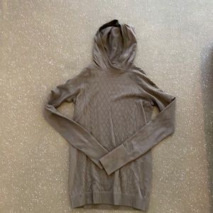 Lululemon Size 8 Pullover